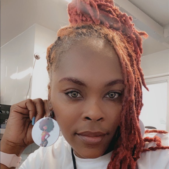 Meet your Posher, Kendaysha - Picture 8 of 9